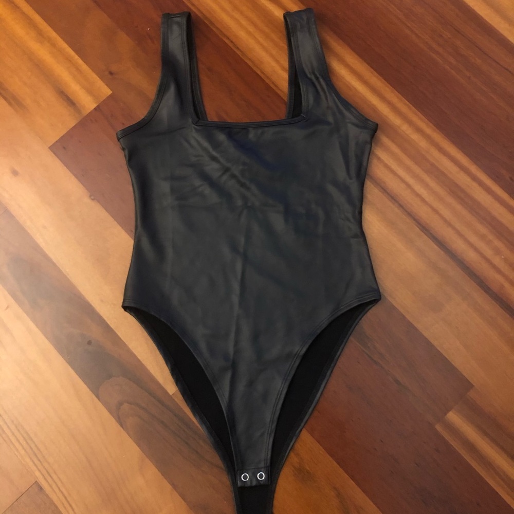 Black body suit